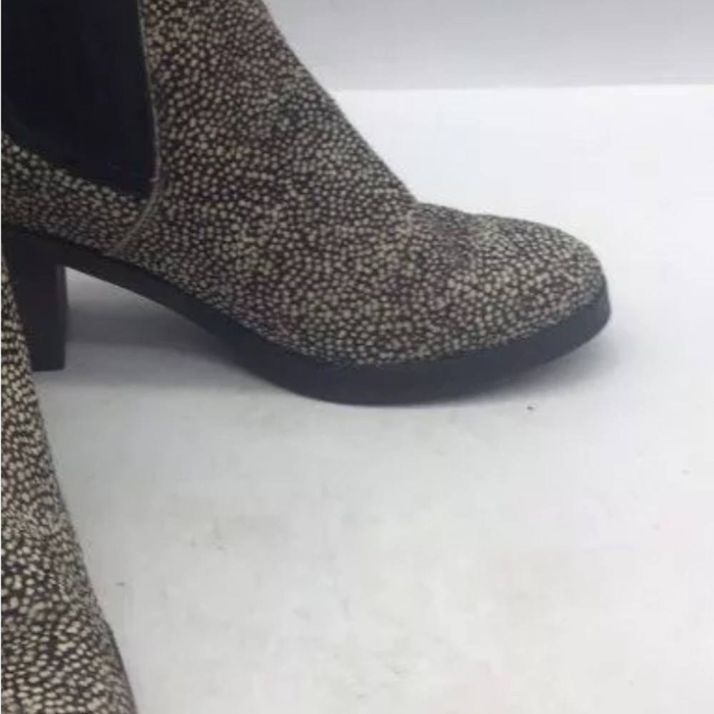 Final price-Closing💕New Uggs Camden Exotic Chelsea boot - Picture 12 of 13